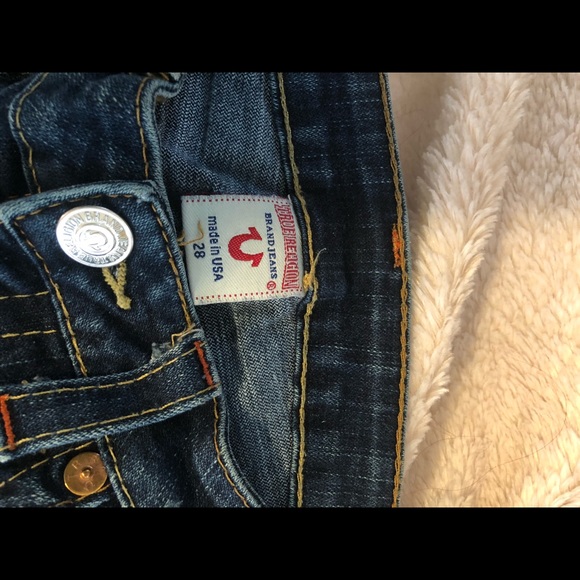 True Religion - Picture 2 of 3